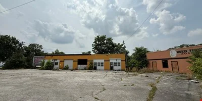 Waldorf Auto Repair Property — Sale in Waldorf, MD, photo 1 of 8