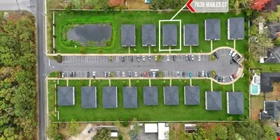 7368 Mailes Ct Units 101,102,201,202 — Sale in Jacksonville, FL, photo 3 of 8