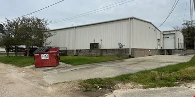 Retail Building For Sale or Lease — Sale in Denham Springs, LA, photo 2 of 8