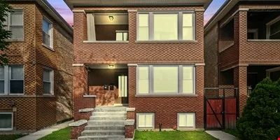 6933 S Washtenaw — Sale in Chicago, IL, photo 4 of 8