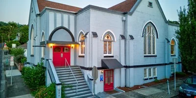 809 SE Main St Roseburg, OR 97470 — Sale in Roseburg, OR, photo 2 of 8