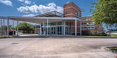 Ambulatory Healthcare Facility in Houma — Sale in Houma, LA, photo 2 of 8