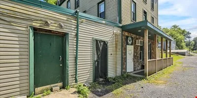 1634 Moselem Spring Rd, Hamburg, Pa 19526 — Sale in Hamburg, PA, photo 2 of 8