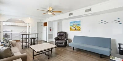 715 Harvey — Sale in Miami, FL, photo 6 of 8