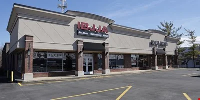 645 US Hwy 31 N, Greenwood, IN — Sale in Greenwood, IN, photo 2 of 8