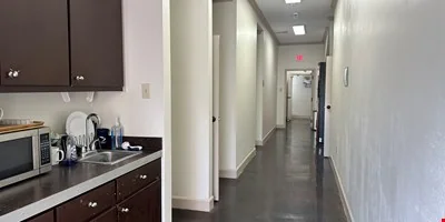 Sherwood Forest Income Producing Office Building — Sale in Baton Rouge, LA, photo 3 of 8