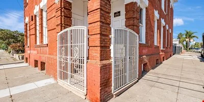 1649 12th Ave, Oakland | PRICE REDUCTION — Sale in Oakland, CA, photo 2 of 8