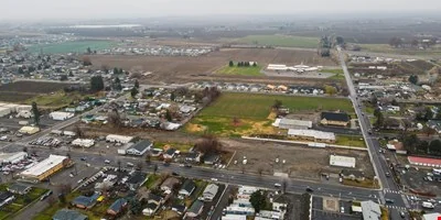 E Wine Country Portfolio: 501 & 525 E Wine Country, N… — Sale in Grandview, WA, photo 6 of 8