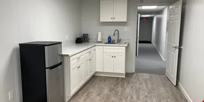 38-40 Market St, Amesbury, MA 01913-2409 — Sale in Amesbury, MA, photo 4 of 8
