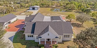 12201 Caisson LN, Fort Myers, FL 33912 — Sale in Fort Myers, FL, photo 3 of 8