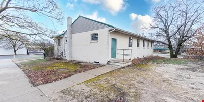 240 & 260 Ashfield St, Belding — Sale in Belding, MI, photo 3 of 8