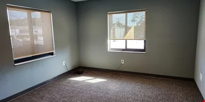 South Tampa Office Building — Sale in Tampa, FL, photo 3 of 8
