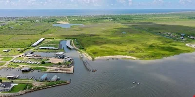 Bolivar Yacht Basin — Sale in Bolivar Peninsula, TX, photo 2 of 5
