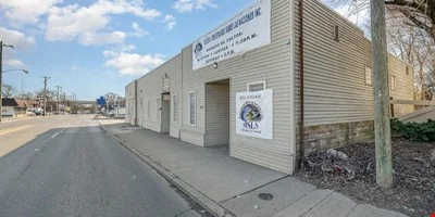 4-Unit Flex Building w/ Value-Add – Springfield… — Sale in Cincinnati, OH, photo 3 of 8