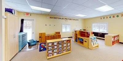 Learning Ladder — Sale in Howell, MI, photo 5 of 8