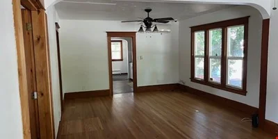 2022 Broadway — Sale in Vancouver, WA, photo 1 of 8