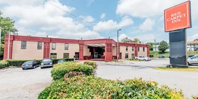 Red Carpet Inn - hospitality for sale in macon, GA
