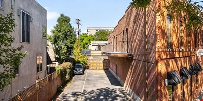 2413 N Washington St. Denver, CO 80205 — Sale in Denver, CO, photo 3 of 8