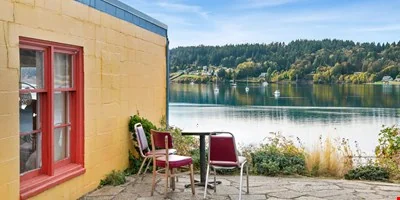 Poulsbohemian Building — Sale in Poulsbo, WA, photo 5 of 8