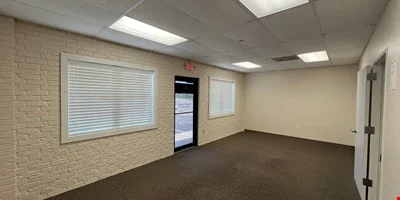 110 N Broadway St, #A, B, C, La Porte- Multi-Tenant… — Sale in La Porte, TX, photo 3 of 8