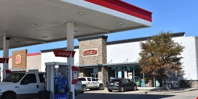 Tract G - Alvin Crossing — Sale in Alvin, TX, photo 1 of 3