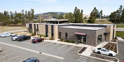 Sale Leaseback | 52% Avail for Owner-user | Mountain… — Sale in Roseburg, OR, photo 4 of 8