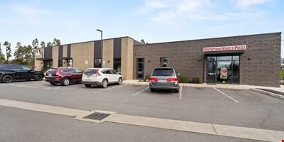 Sale Leaseback | 52% Avail for Owner-user | Mountain… — Sale in Roseburg, OR, photo 7 of 8