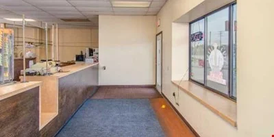 845 4 mile road NW — Sale in Grand Rapids, MI, photo 6 of 8