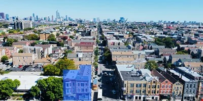 Pilsen, Chicago — Sale in Chicago, IL, photo 7 of 7