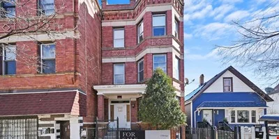 Kedvale — Sale in Chicago, IL, photo 1 of 8