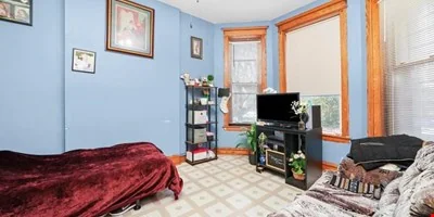 Kedvale — Sale in Chicago, IL, photo 4 of 8