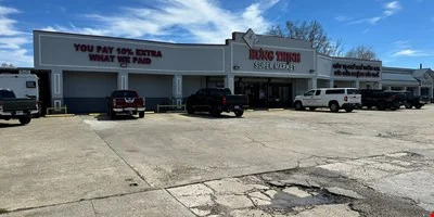 Neighborhood Market For Sale — Sale in Baton Rouge, LA, photo 2 of 8