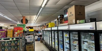 Neighborhood Market For Sale — Sale in Baton Rouge, LA, photo 6 of 8
