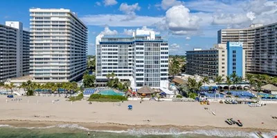 Ocean Manor Beach Resort 6-Unit Portfolio — Sale in Fort Lauderdale, FL, photo 2 of 8