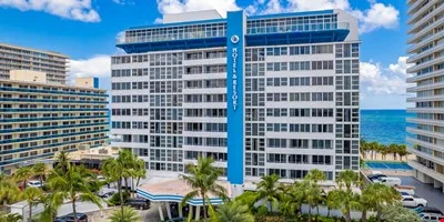 Ocean Manor Beach Resort 6-Unit Portfolio — Sale in Fort Lauderdale, FL, photo 5 of 8