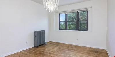 3100 W Douglas Blvd, Chicago — Sale in Chicago, IL, photo 3 of 8