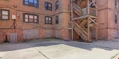 3100 W Douglas Blvd, Chicago — Sale in Chicago, IL, photo 8 of 8