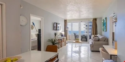 Ocean Manor Beach Resort — Sale in Fort Lauderdale, FL, photo 8 of 8