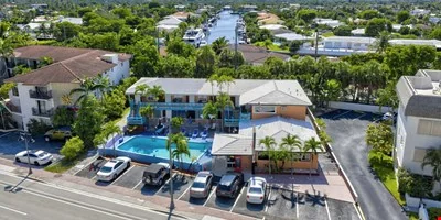 Sky Islands Beach Hotel — Sale in Fort Lauderdale, FL, photo 1 of 8
