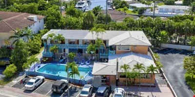Sky Islands Beach Hotel — Sale in Fort Lauderdale, FL, photo 8 of 8
