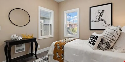 Vacant Edwardian Duplex! — Sale in Oakland, CA, photo 7 of 8