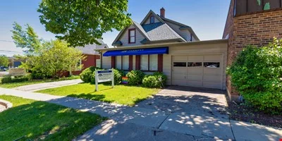 322 Hamilton — Sale in Geneva, IL, photo 3 of 8
