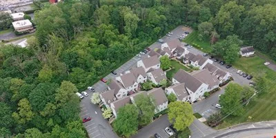 Chester County Commons — Sale in Malvern, PA, photo 4 of 8