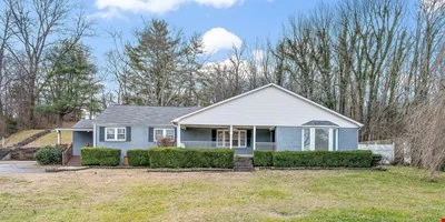 1332 S Dickerson Road — Sale in Goodlettsville, TN, photo 2 of 8