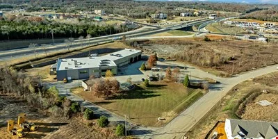 1616 Harley Davidson Blvd — Sale in Columbia, TN, photo 4 of 8