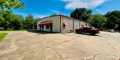 Commercial 6000 Square Feet Hope Arkansas - office for sale in hope, AR