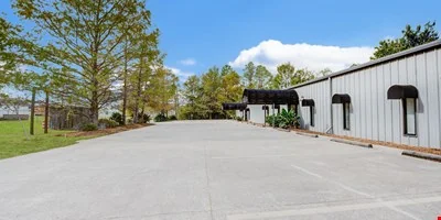 7415 Eastex Freeway Plaza - For Sale — Sale in Beaumont, TX, photo 1 of 8