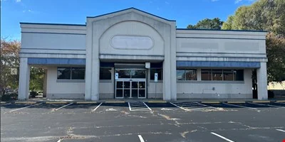 110 W. Garrison Blvd — Sale in Gastonia, NC, photo 1 of 8
