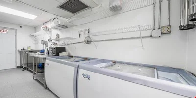 Ice Cream Shop with Equipment for Sale — Sale in Winter Haven, FL, photo 5 of 8
