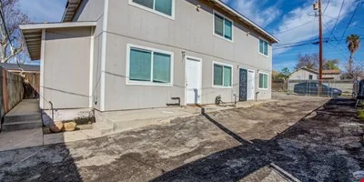 1612 Flower Street — Sale in Bakersfield, CA, photo 2 of 7